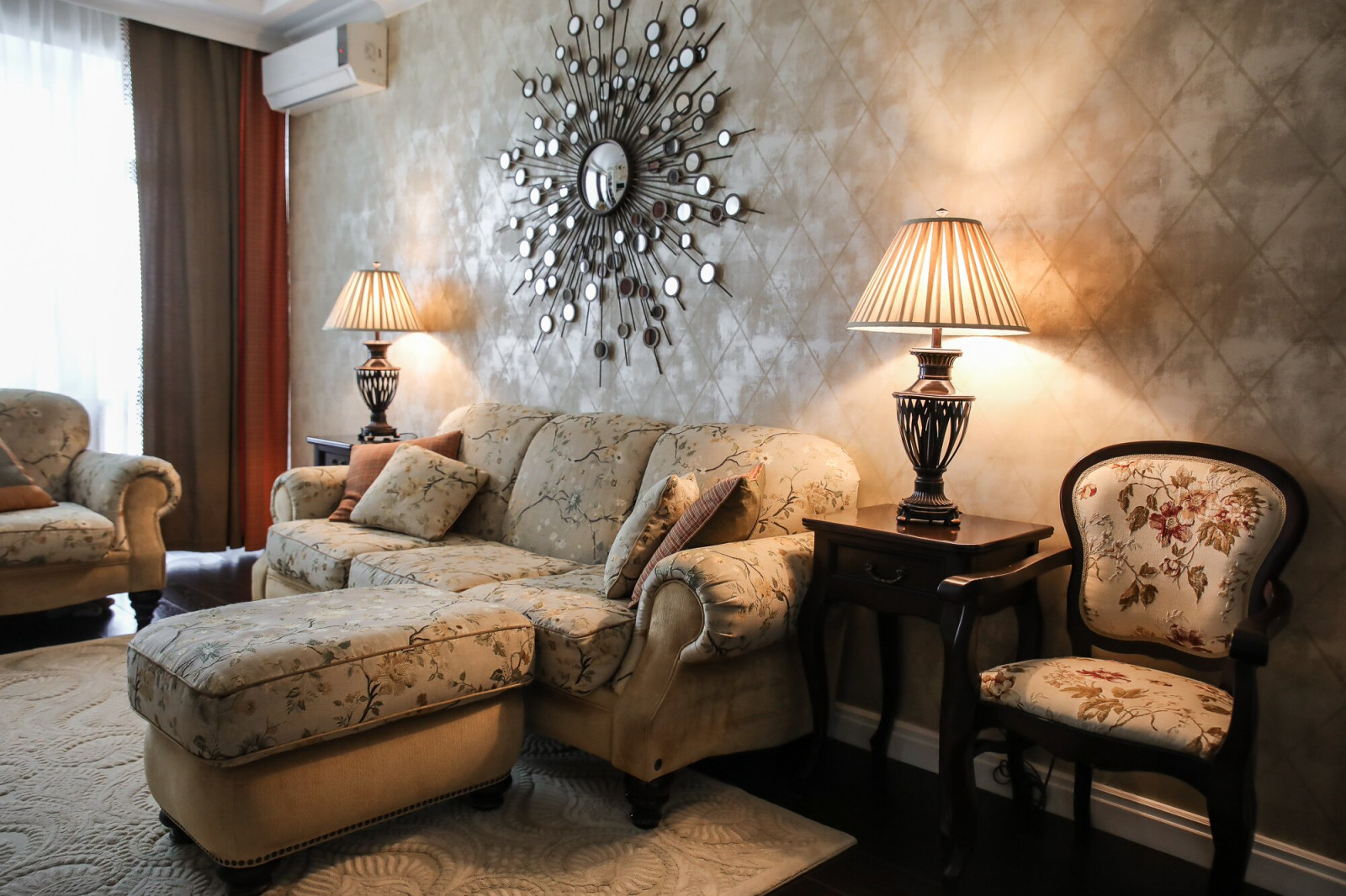 Квартира в классическом стиле.