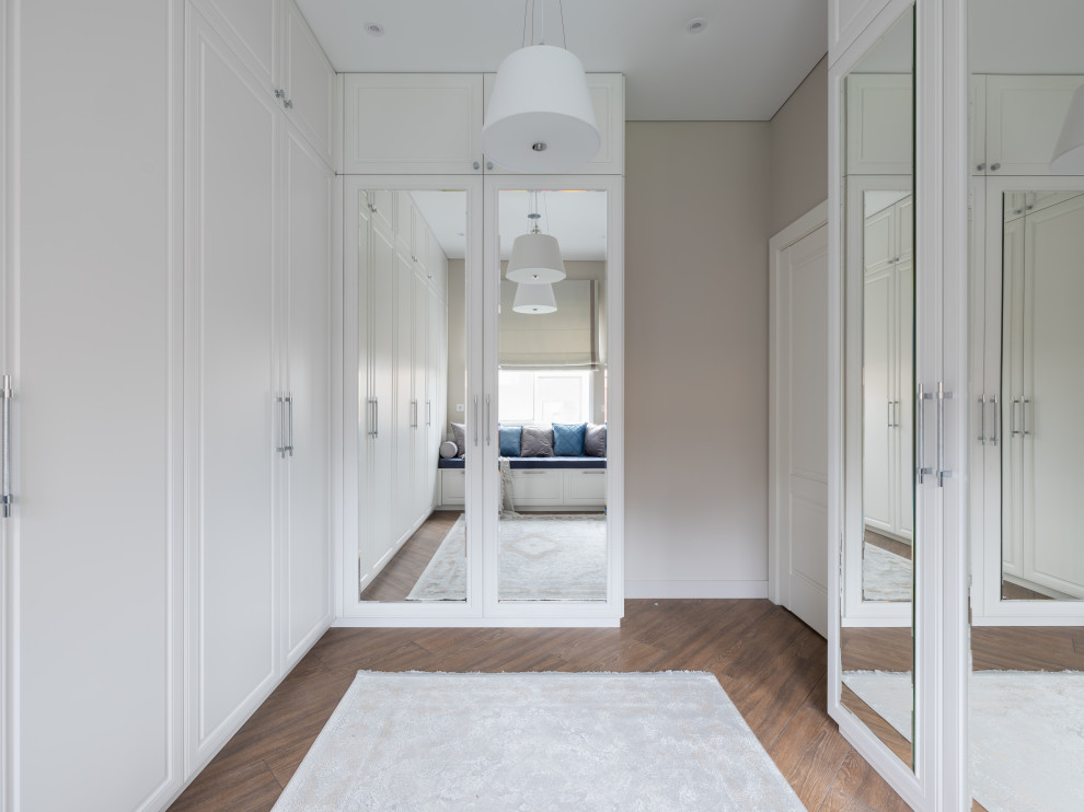 Двухэтажный дом с террасой площадью 170 м²