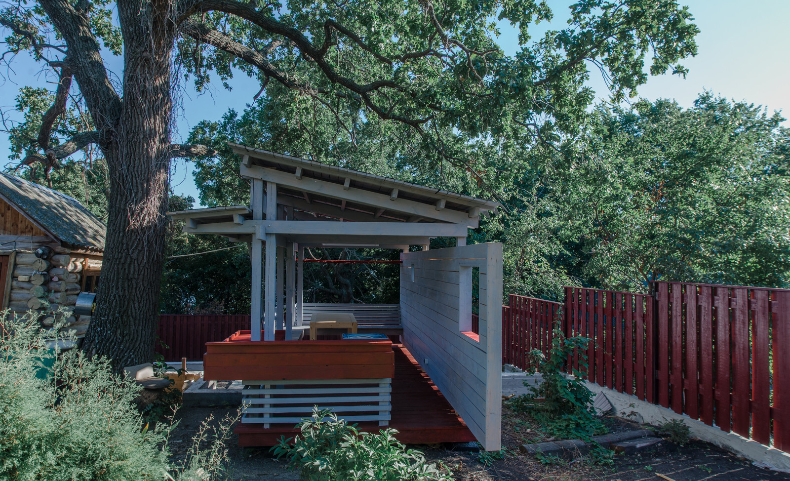 Обложка проекта: Беседка под дубом