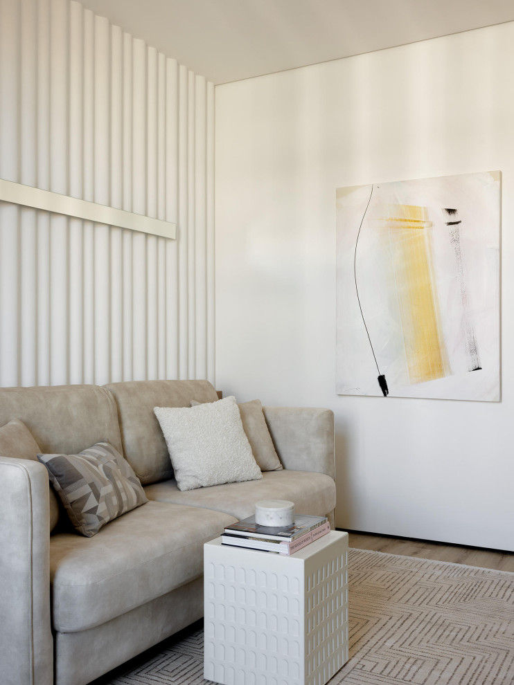 Дизайн современной квартиры с бордовыми акцентами в ЖК "Притяжение" - 146 м2