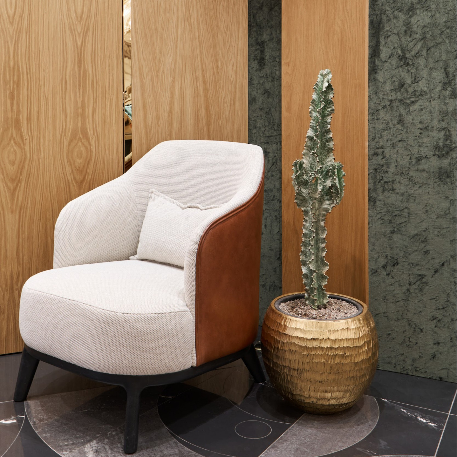 Озеленение офиса Endo Stars