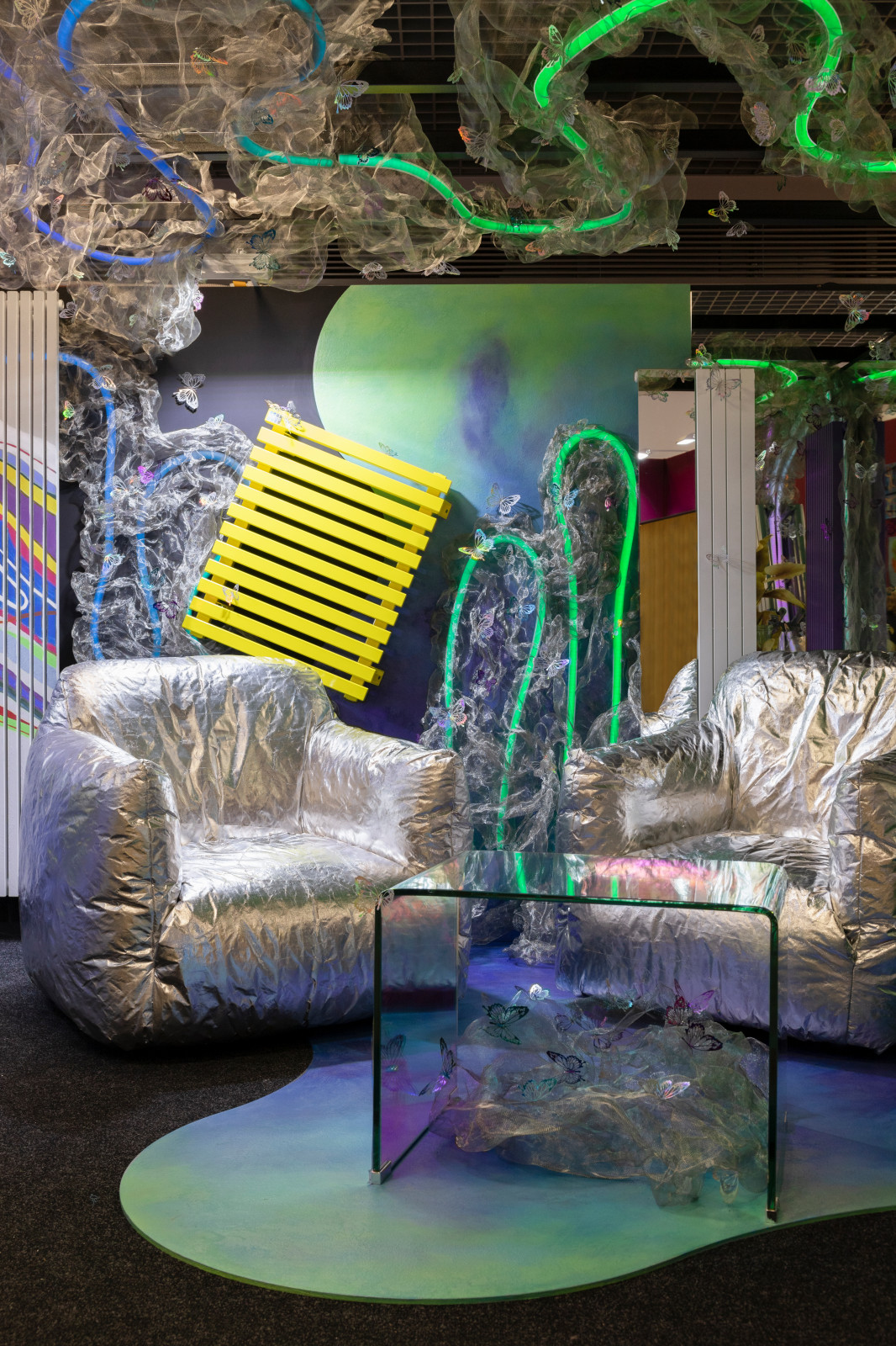 Выставочный стенд. Дизайнер Алёна Горская