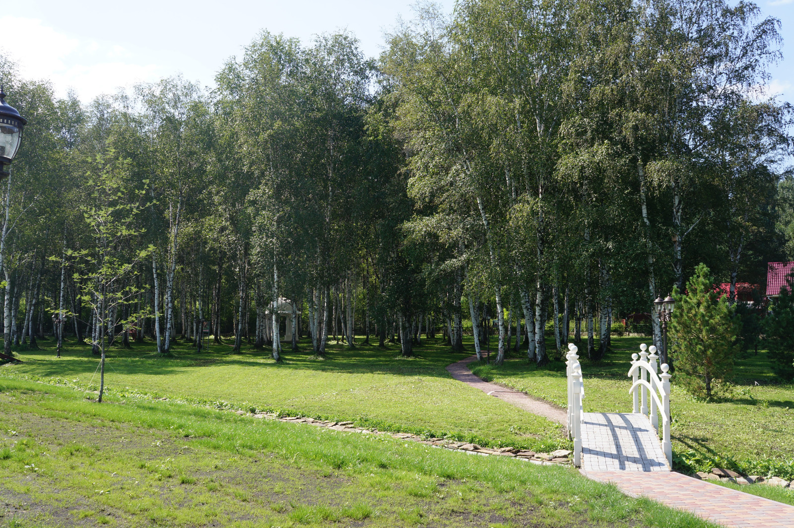 Ландшафтные работы  на частном объекте Сарапки