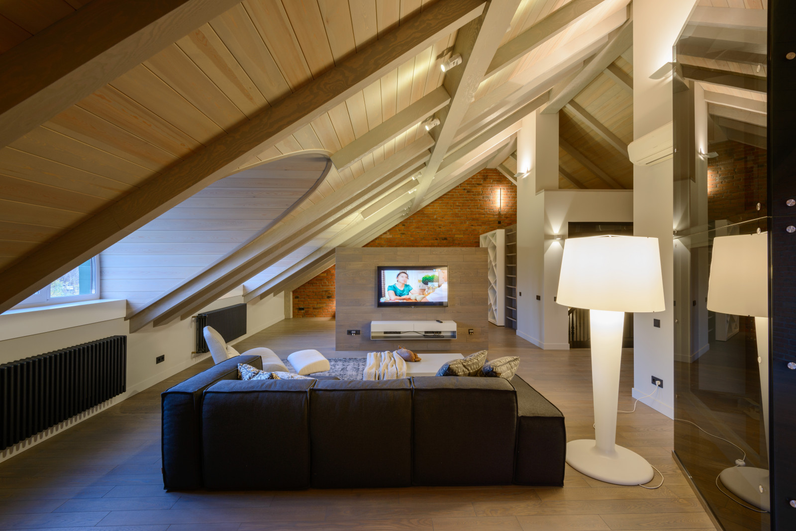 Оформление мансарды