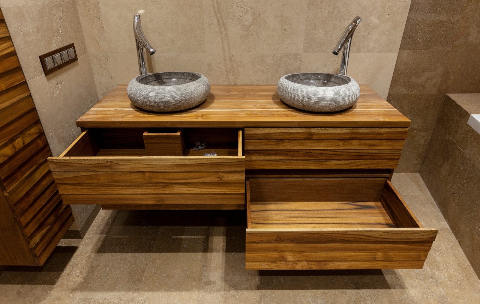 "Шалфей и тик"