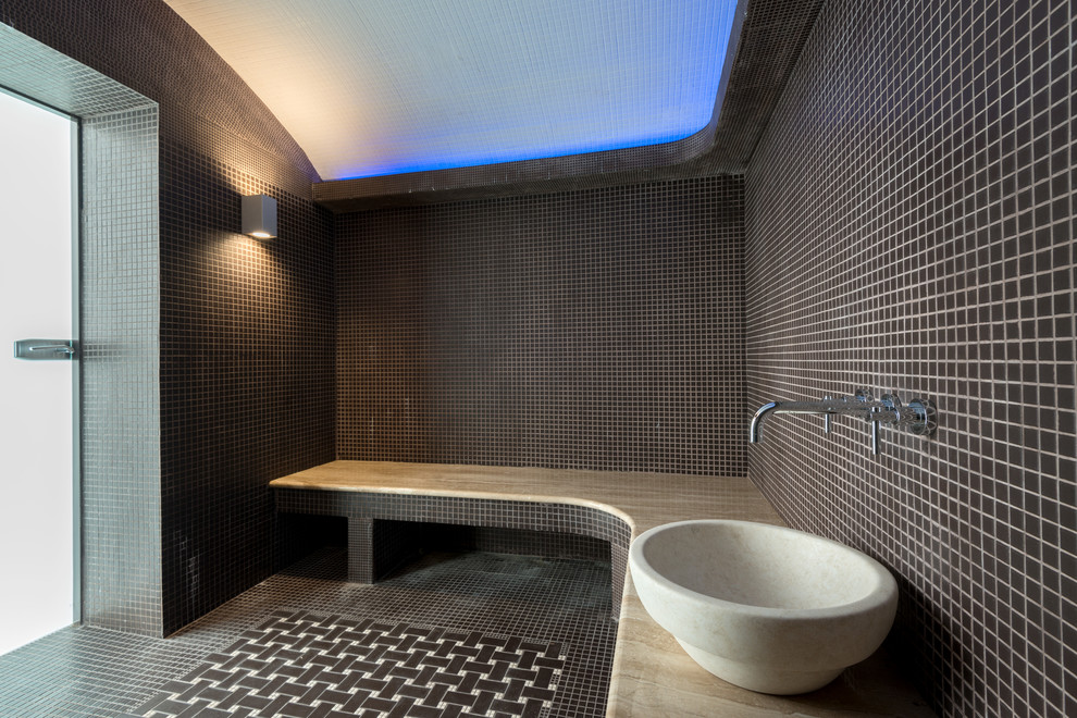 Частный спа-комплекс с бассейном