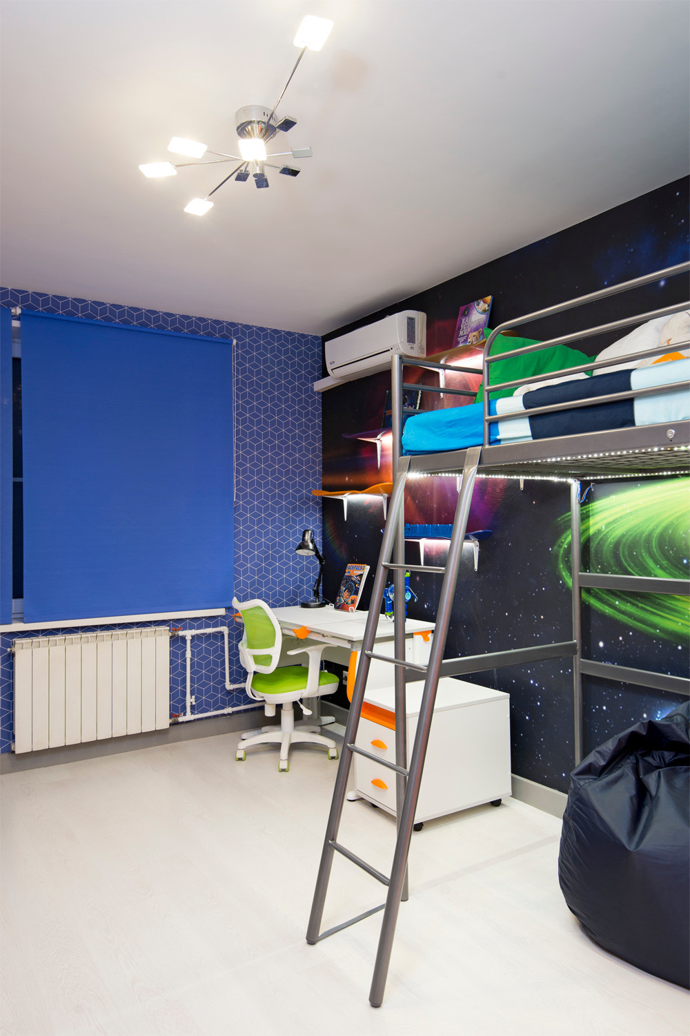 Обложка проекта: Майлз