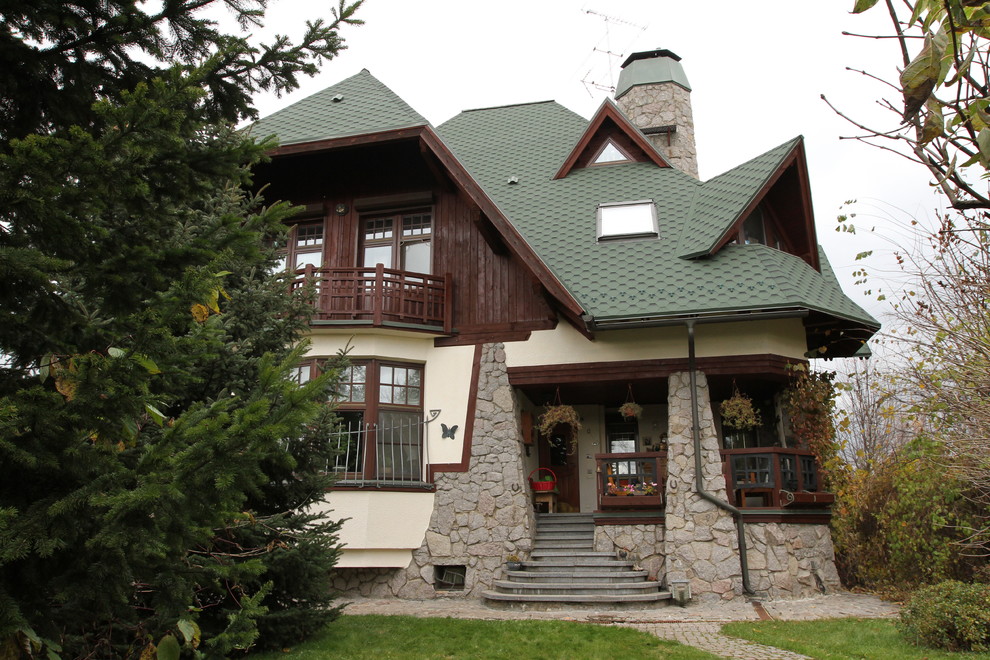 Estate house