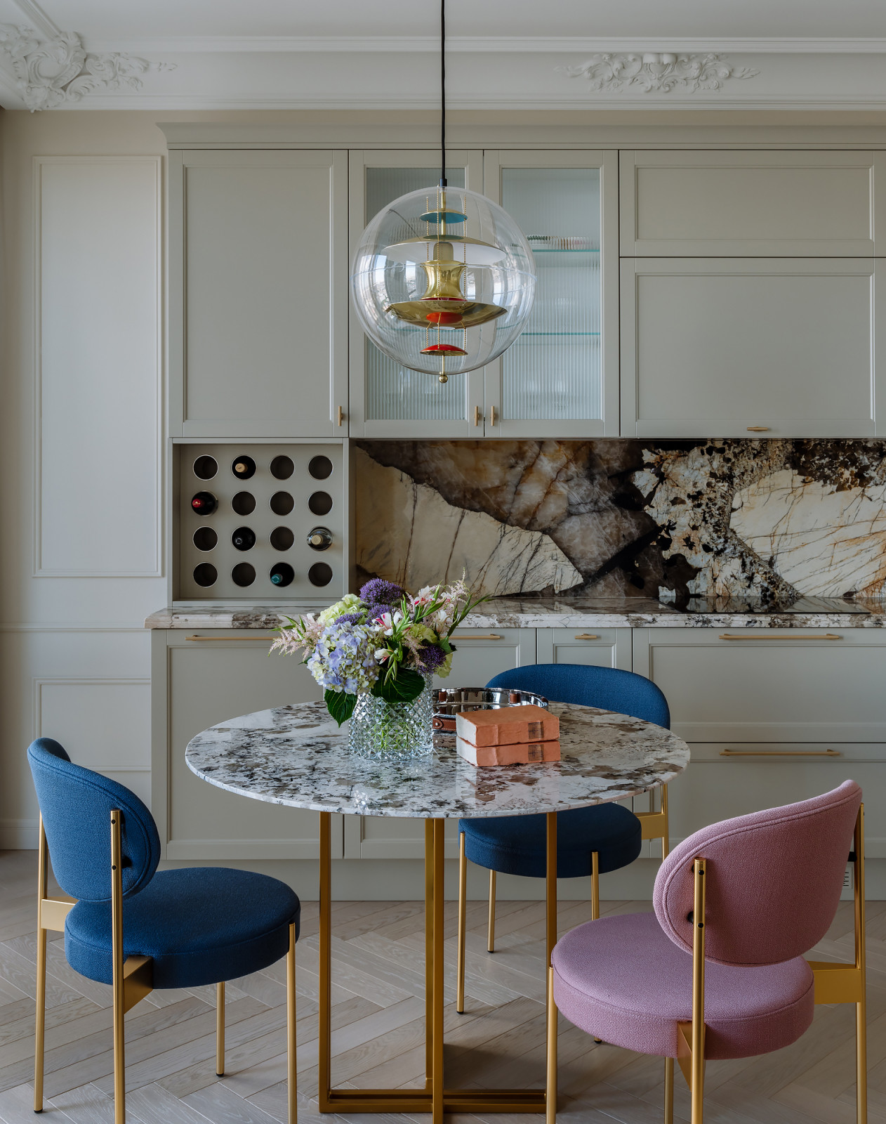 Французская классика в современной интерпретации