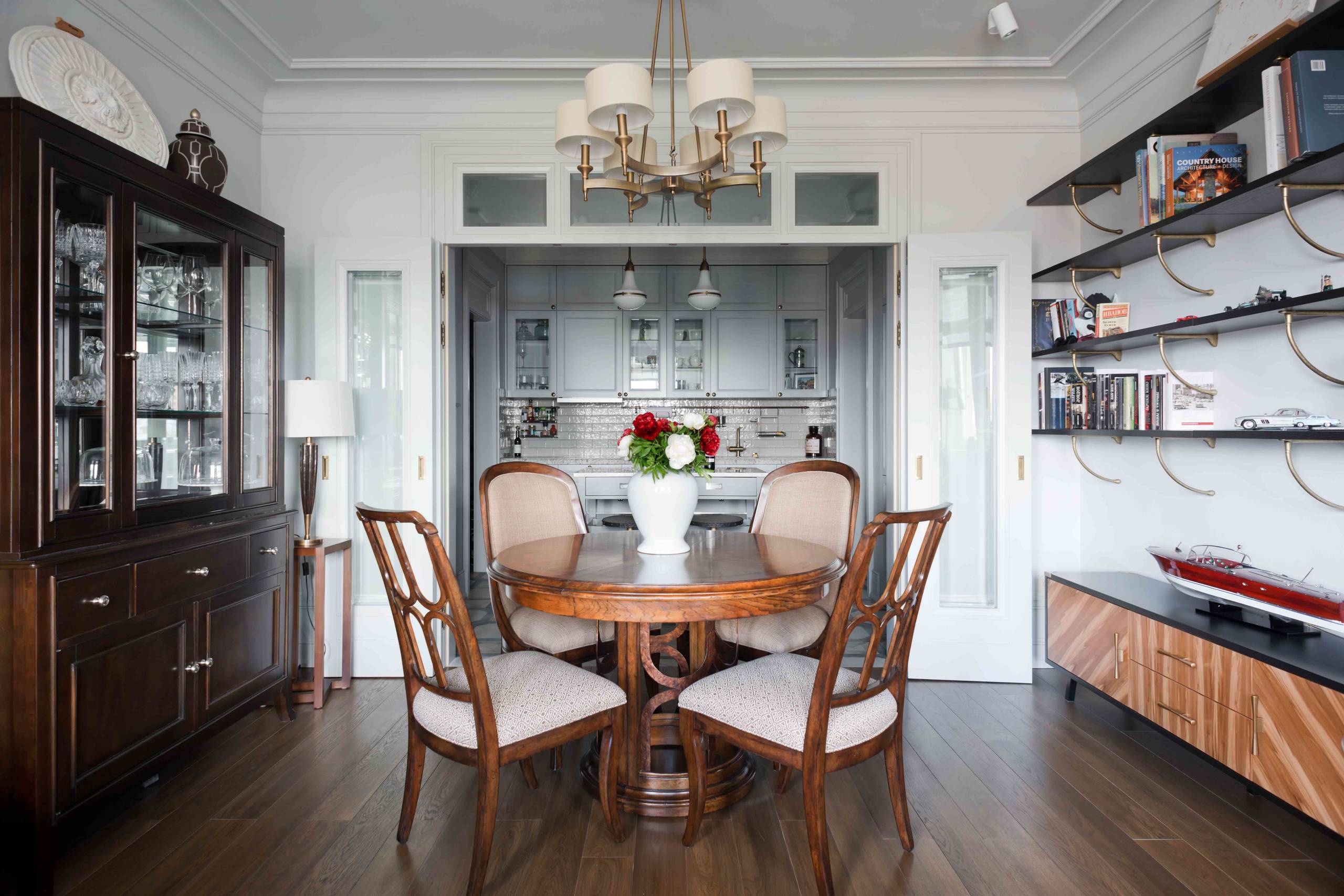 Houzz тур: Квартира для молодой пары в сталинском доме