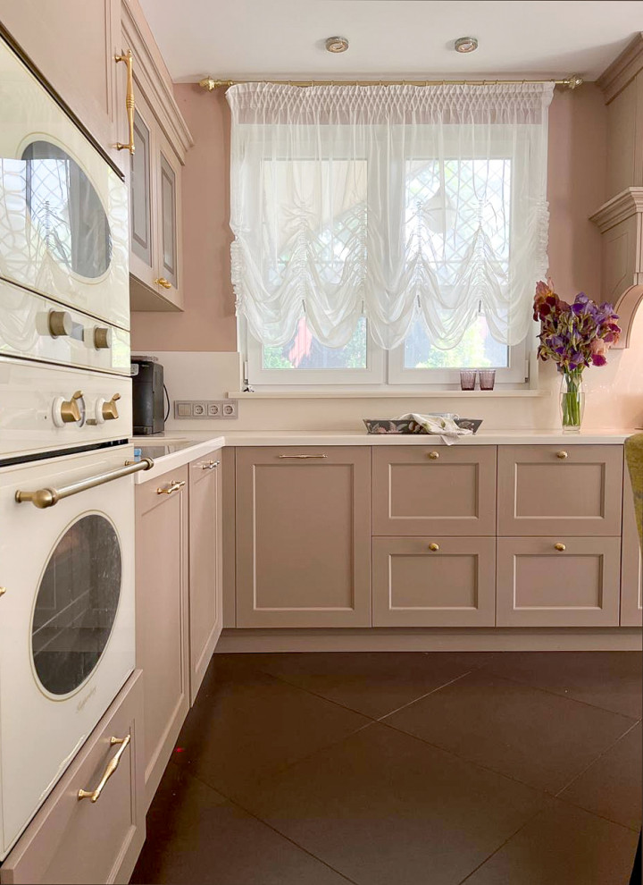 Реновация интерьера дома для семьи с тремя детьми.