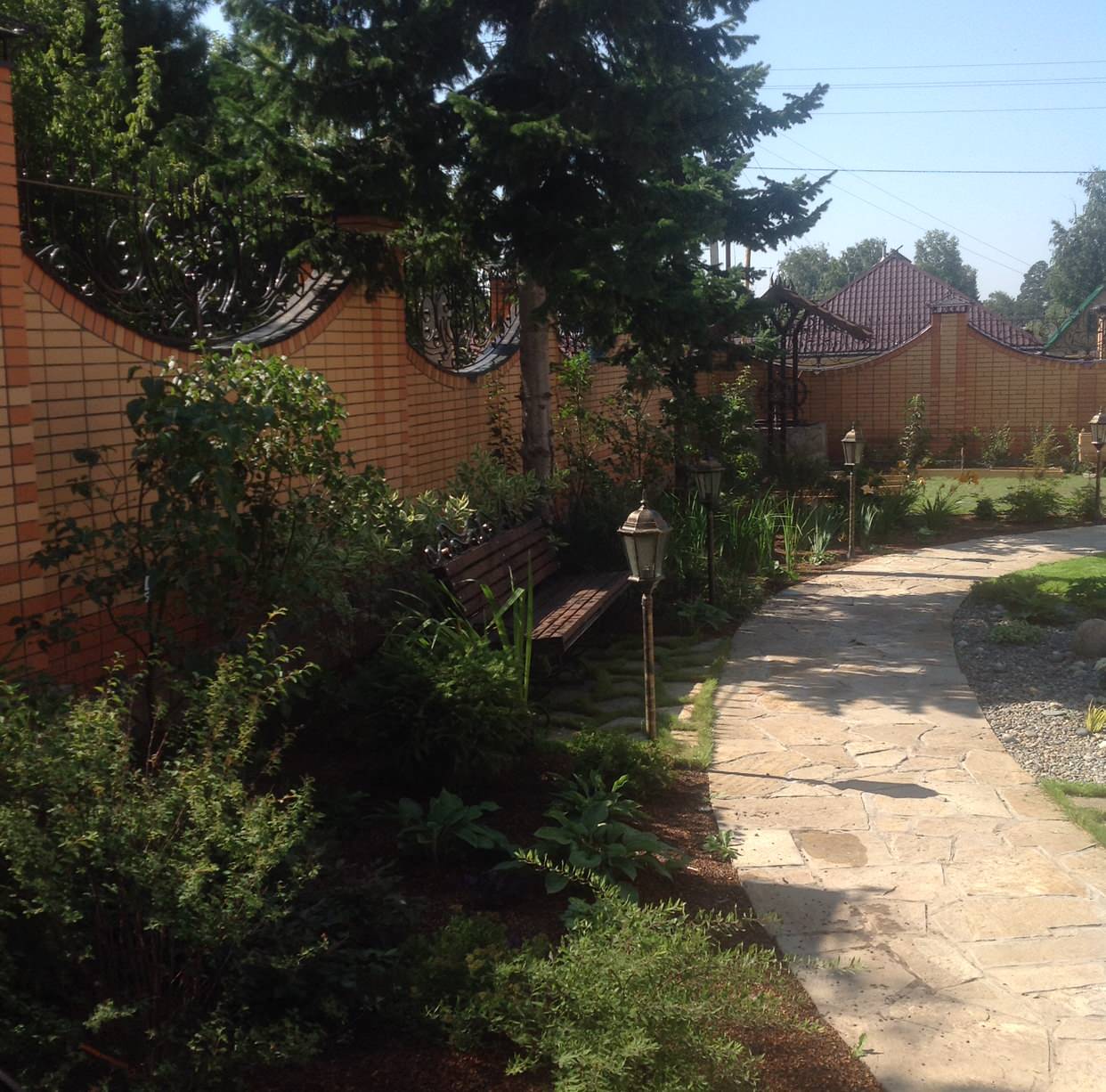 Ландшафтный дизайн участка 8,5 соток.