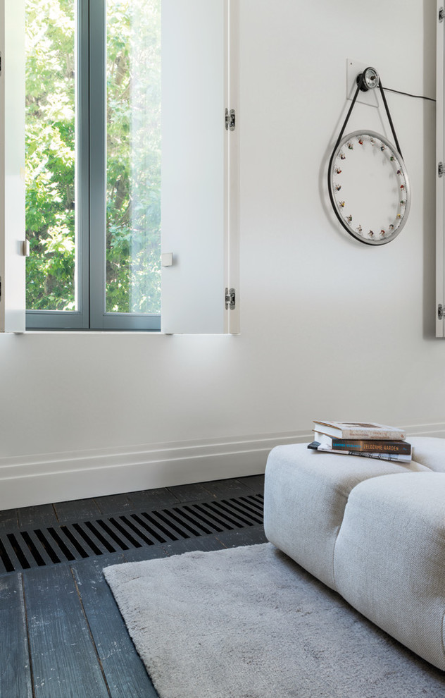 Цветные плинтусы для пола