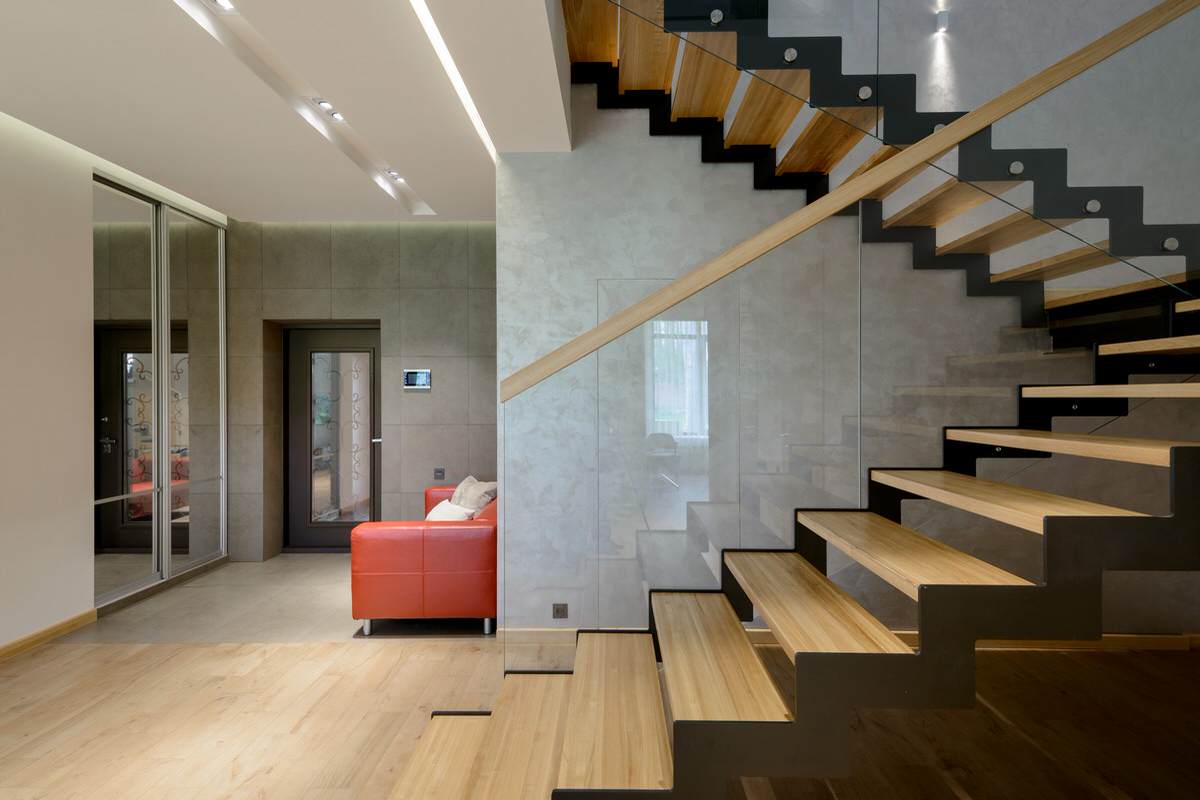 Просторный дом со вторым светом