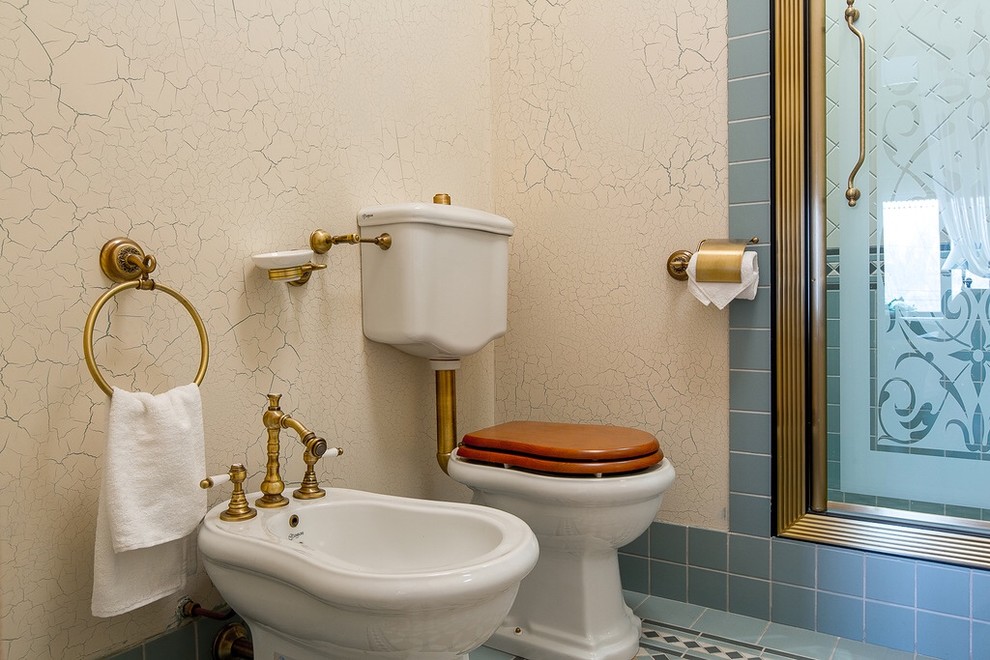 Продолжение истории.........