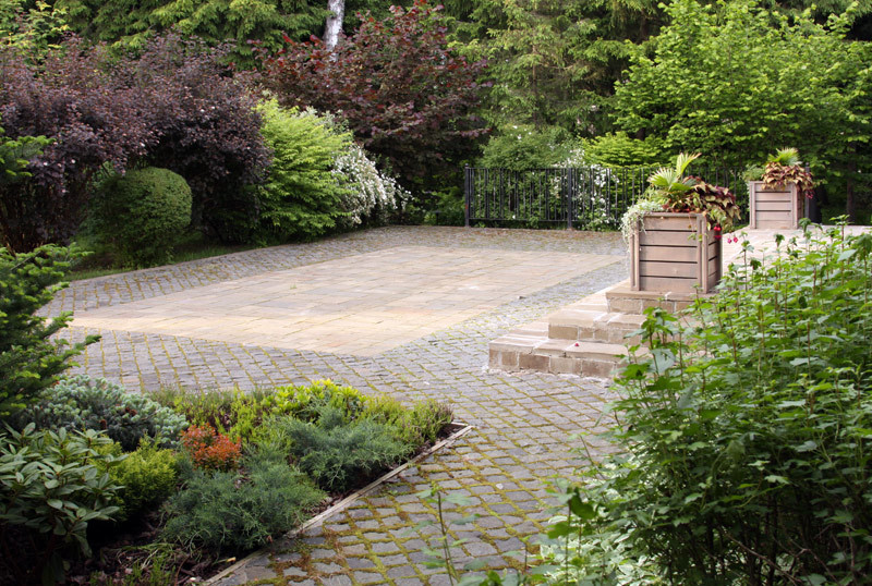 Большой сад для дружной семьи