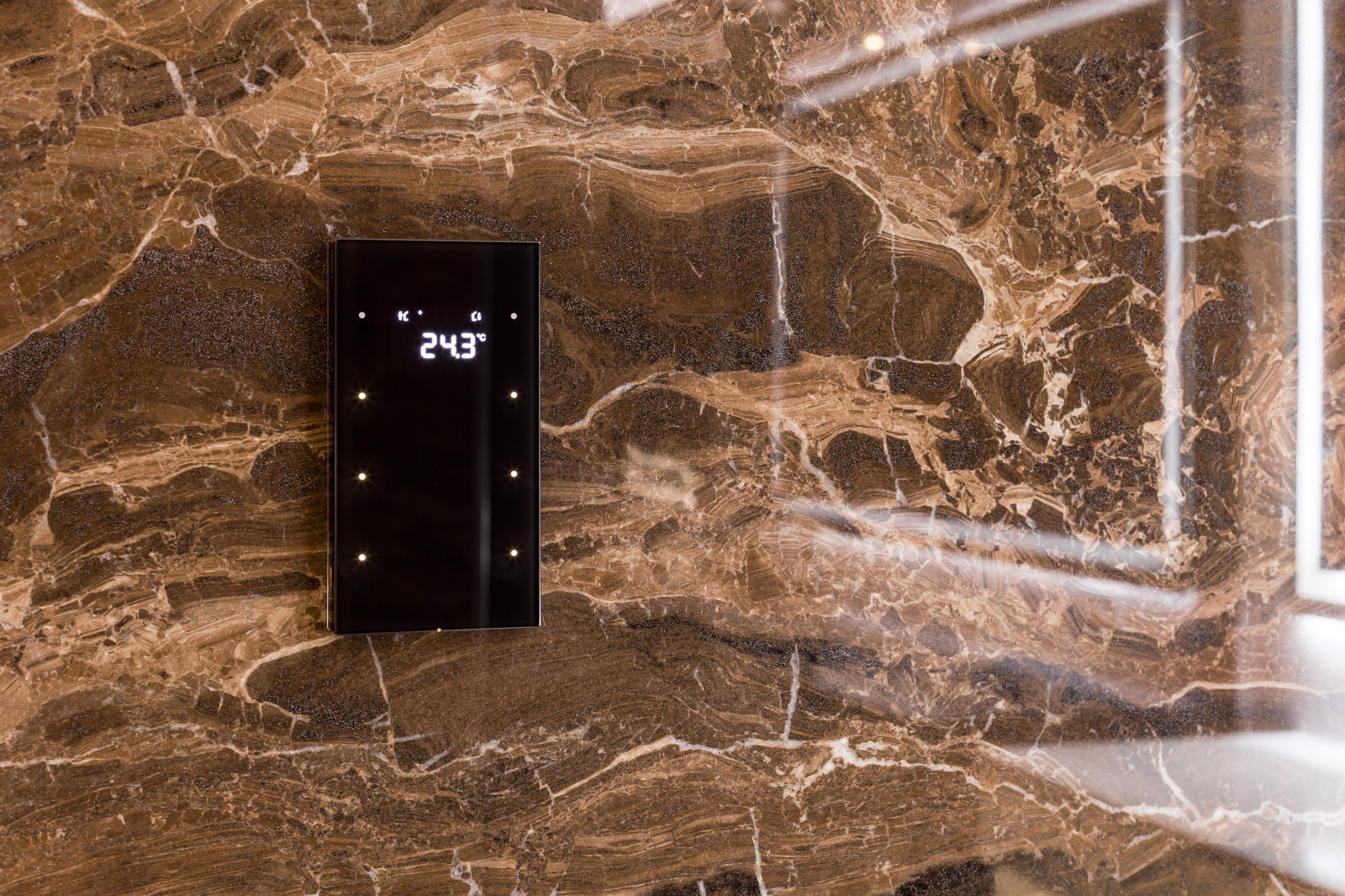 Дмитрий Крамаренко