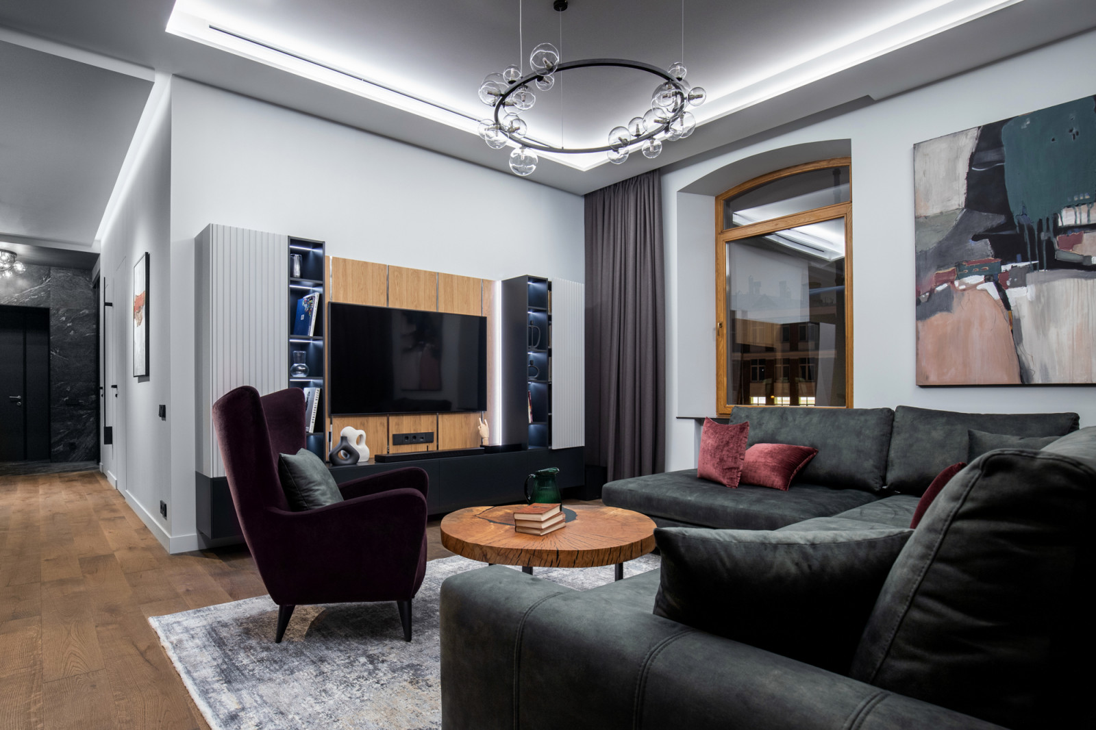 Квартира в центре Москвы для молодой девушки