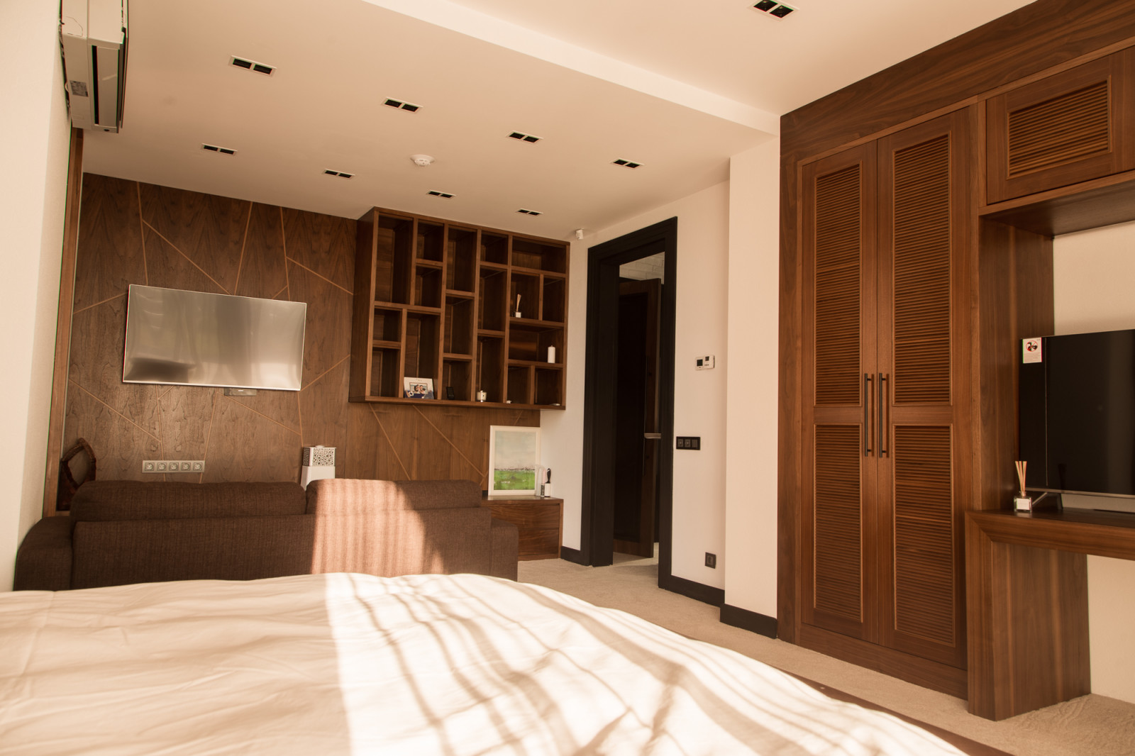 Коттедж Hi-Tech 315 кв.м.