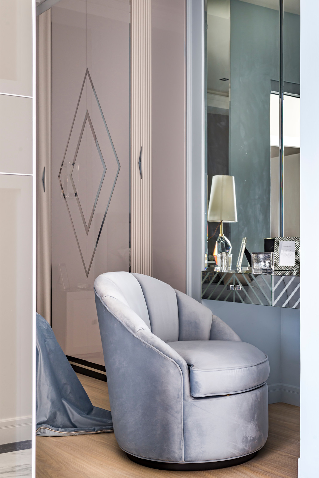 ЖК  Актер Гэлакси