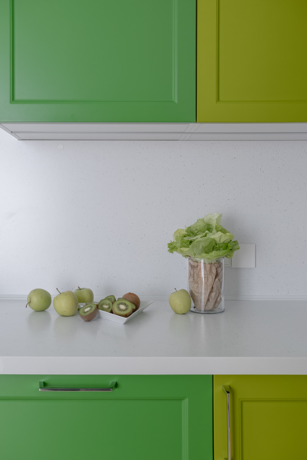 Реализованный проект яркой квартиры в ЖК "Мичурин"