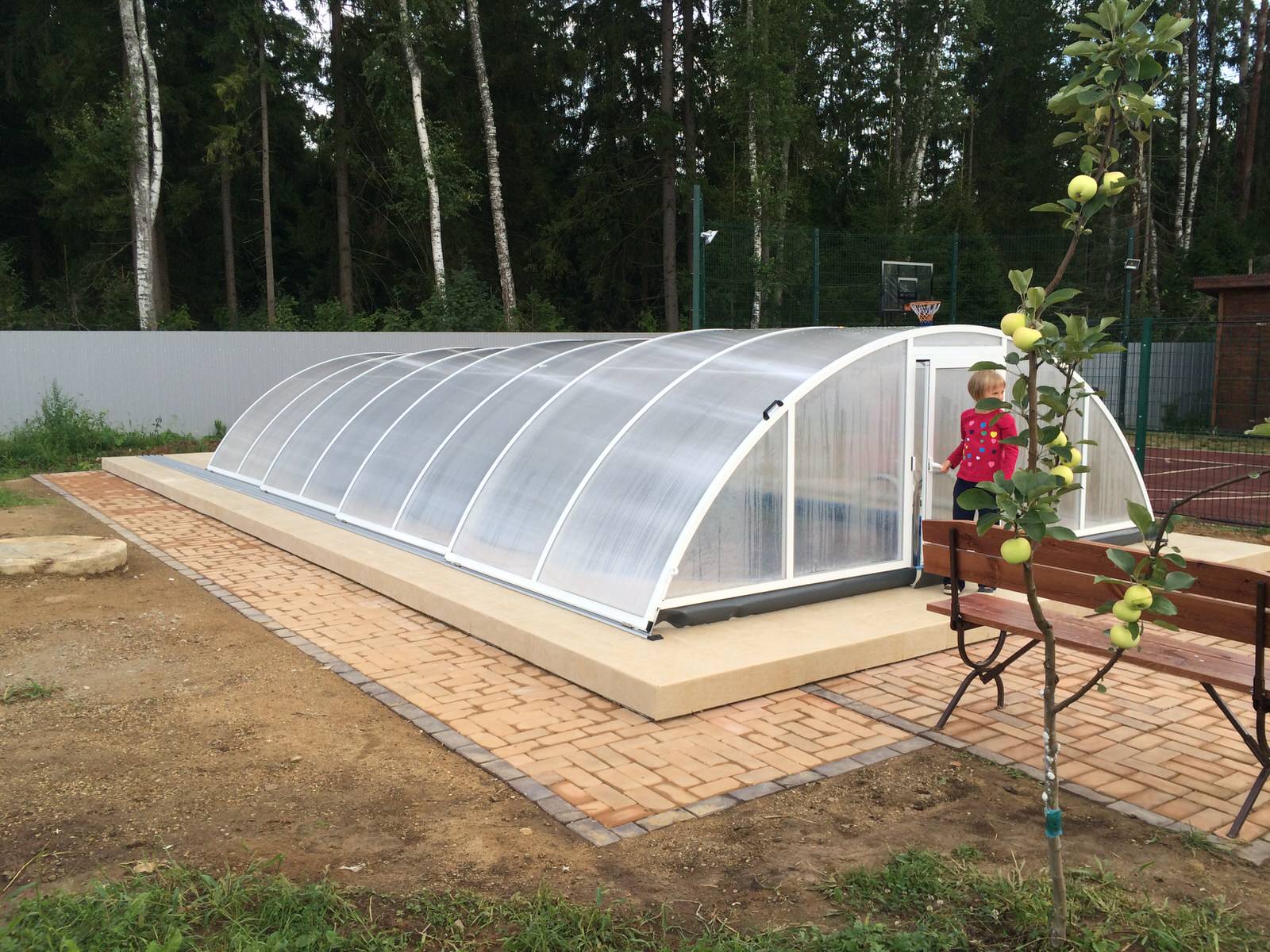 Крытый бассейн