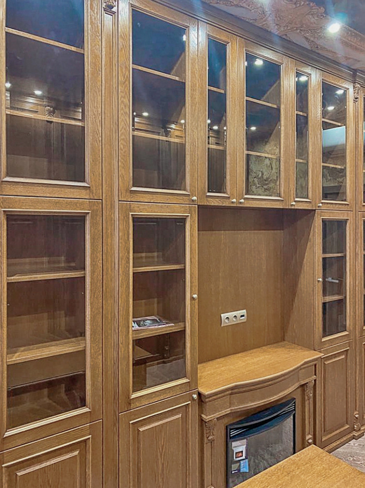 Мебель для кабинета библиотеки.