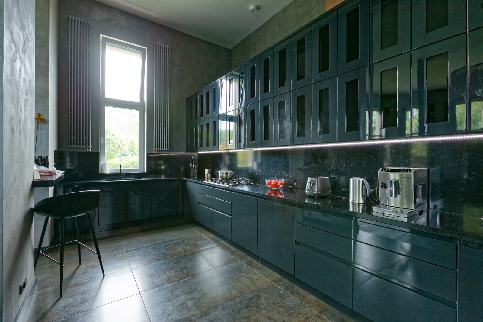 Lucky Evolution в загородном доме