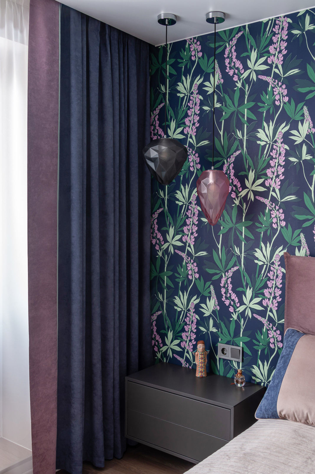 Всплеск эмоций в небольшой квартире