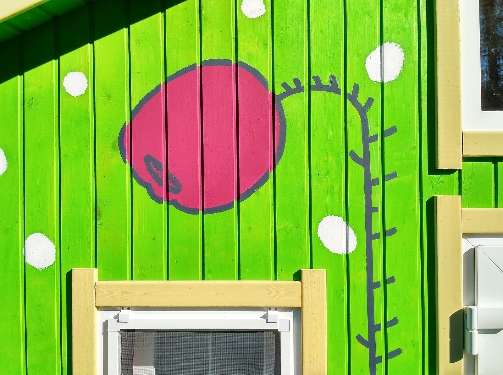 Домик в соснах