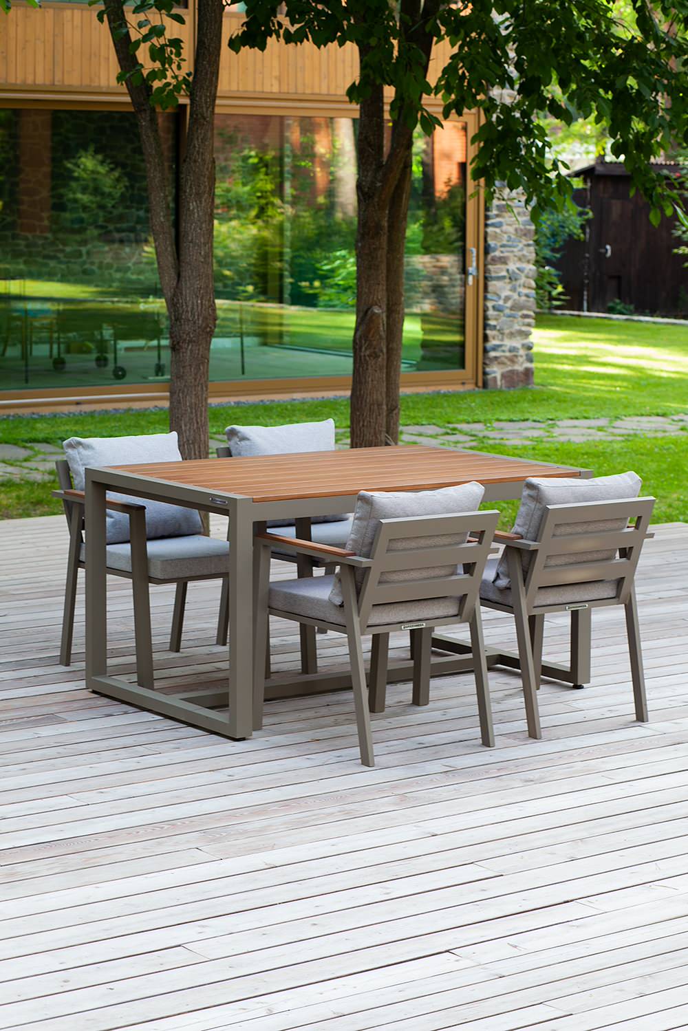 SANTORINI стол и 4 стула, цвет PECAN