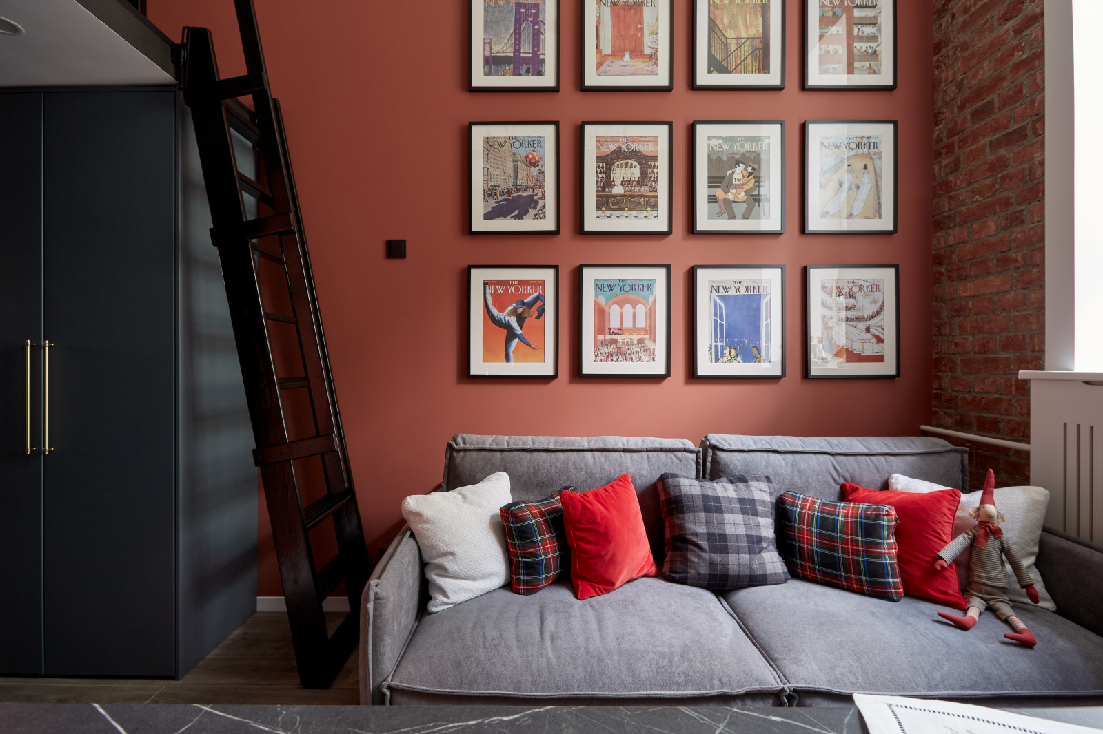 Студия со вторым уровнем