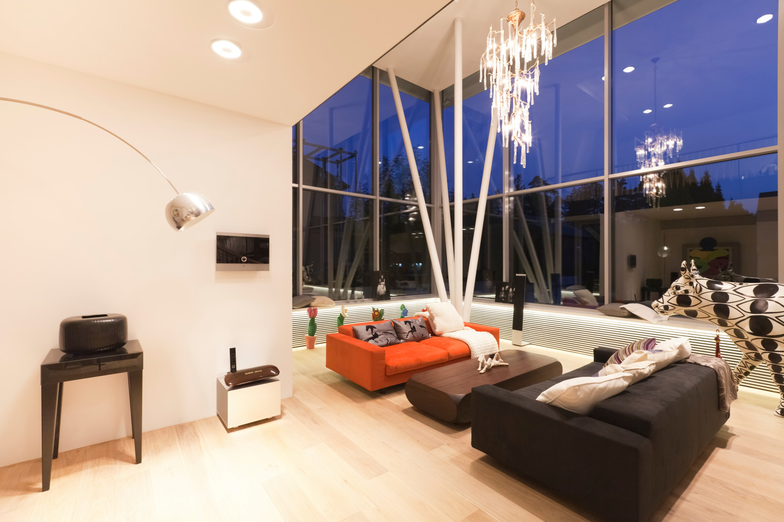 Коттедж в поселке "N"