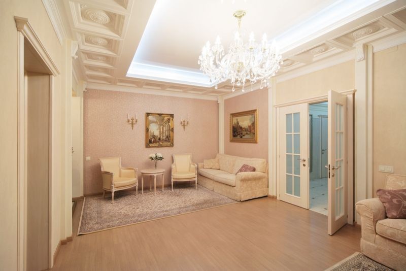 5-ти комнатная квартира в жилом доме