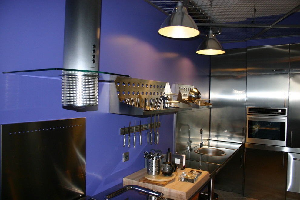 Ангар одного пилота