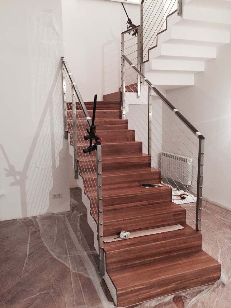 Перила лестниц