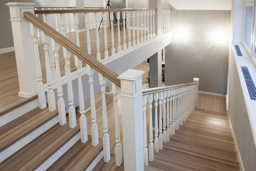 Красивая лестница