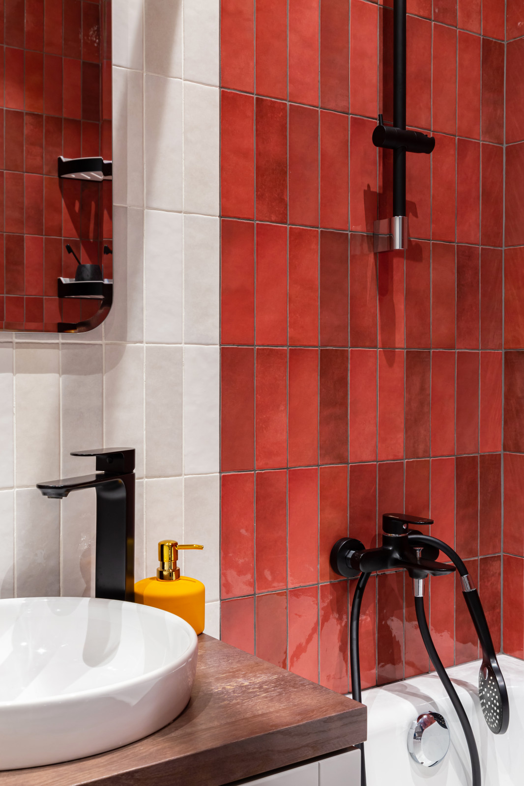 Здесь лето. Проект Вики Вишневской