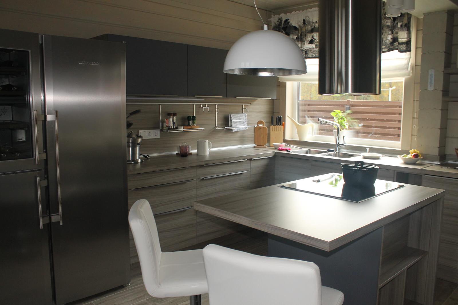 Отделка дома и бани из клееного бруса