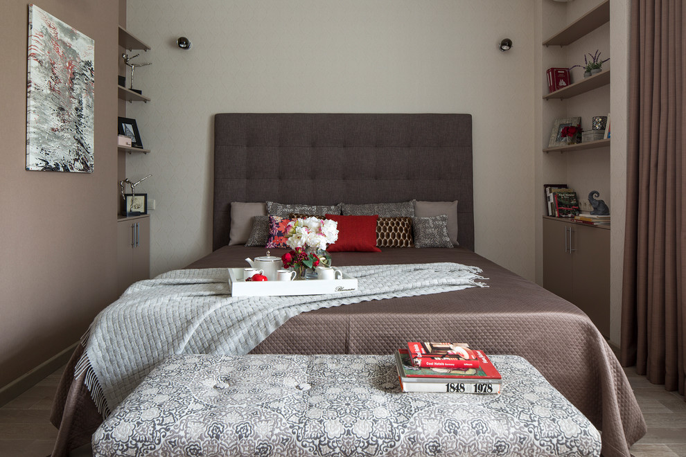 Маленькая квартира в старом районе Москвы