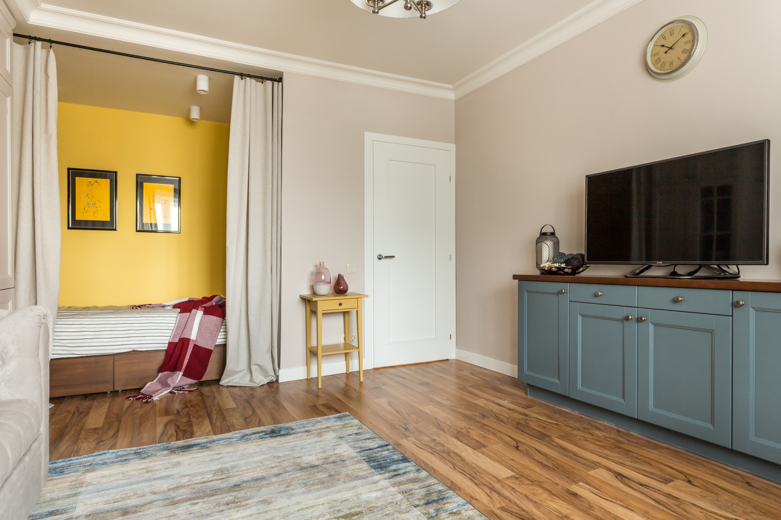 Яркая квартира