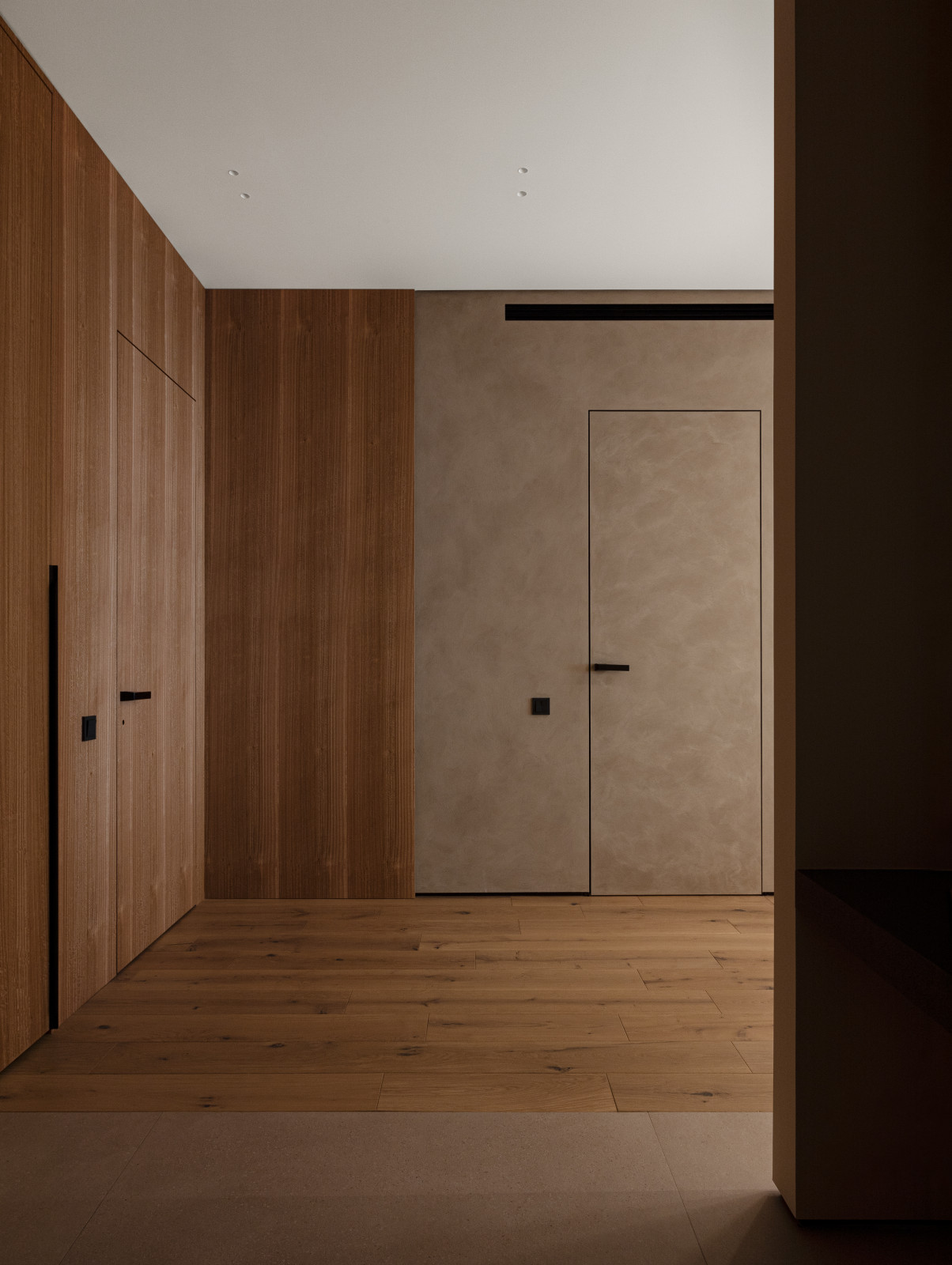 Искра Парк 595