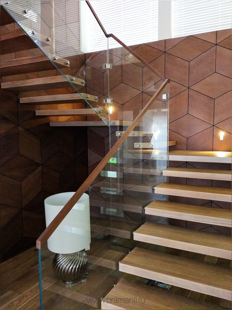 Обложка проекта: лестница