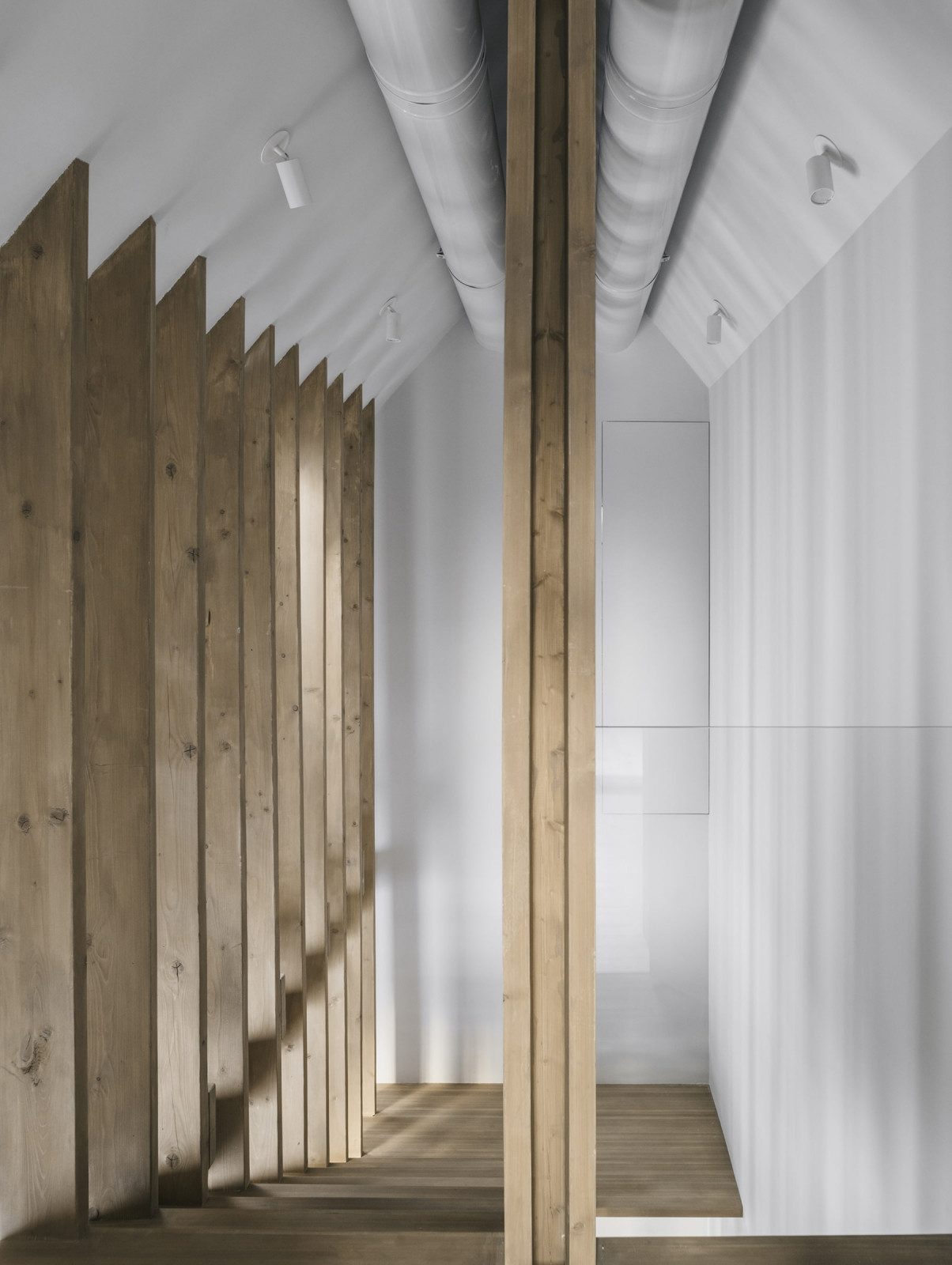 Дом-скрепка