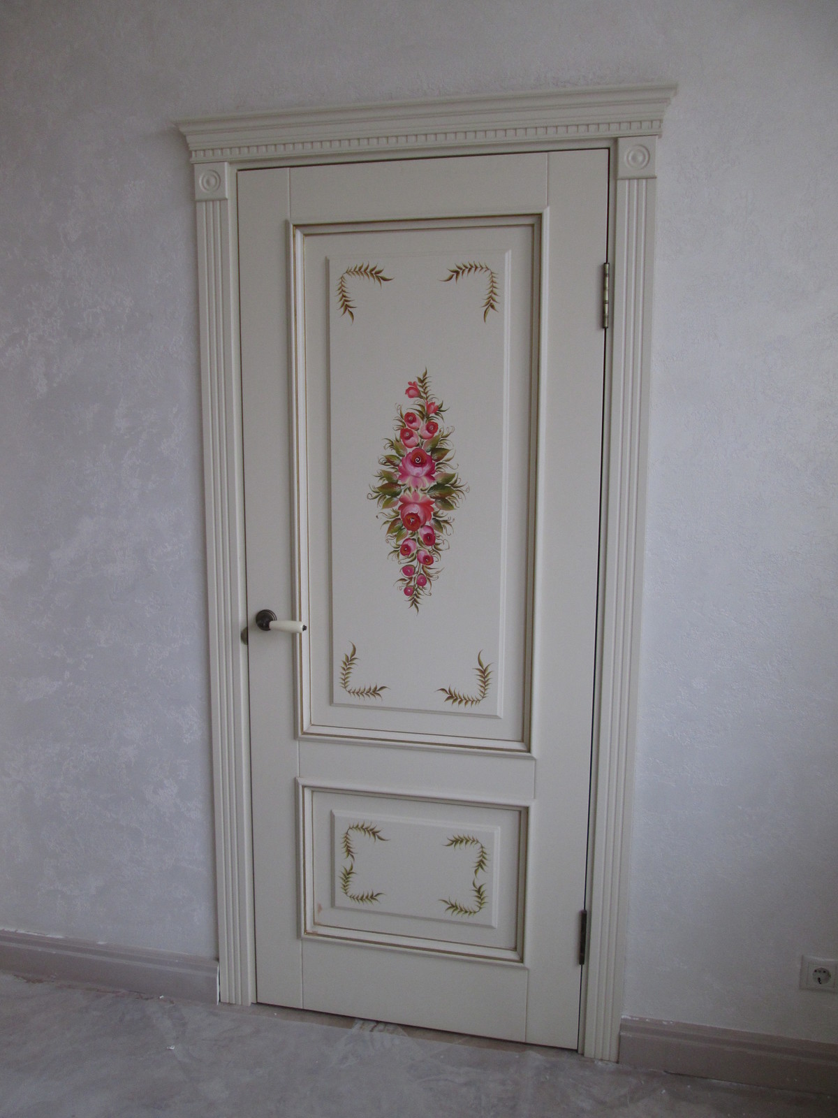 Дверь из массива дуба rоллекция Арт, эмаль, роспись маслом