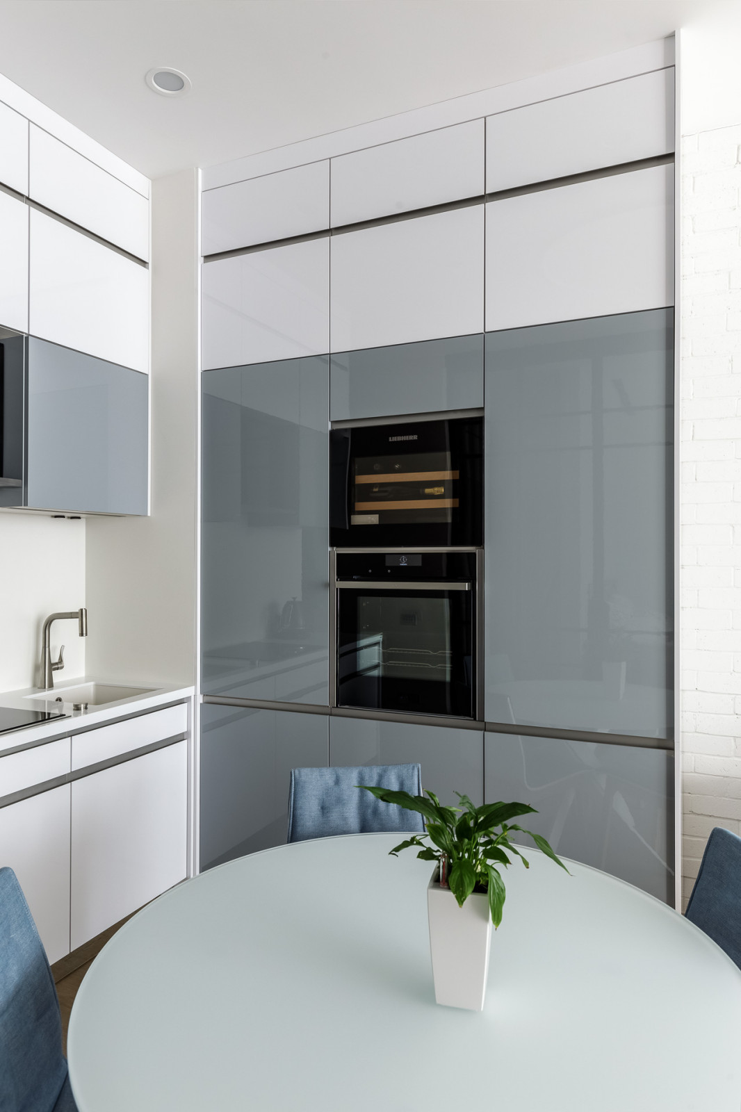 Реализованные нами проекты - кухня Nolte Lux