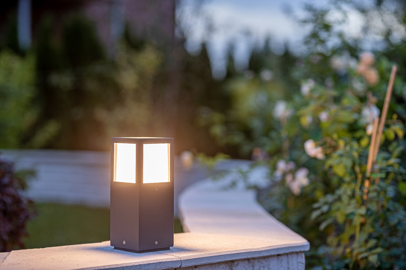 Ландшафтная подсветка участка в КП Миллениум Парк