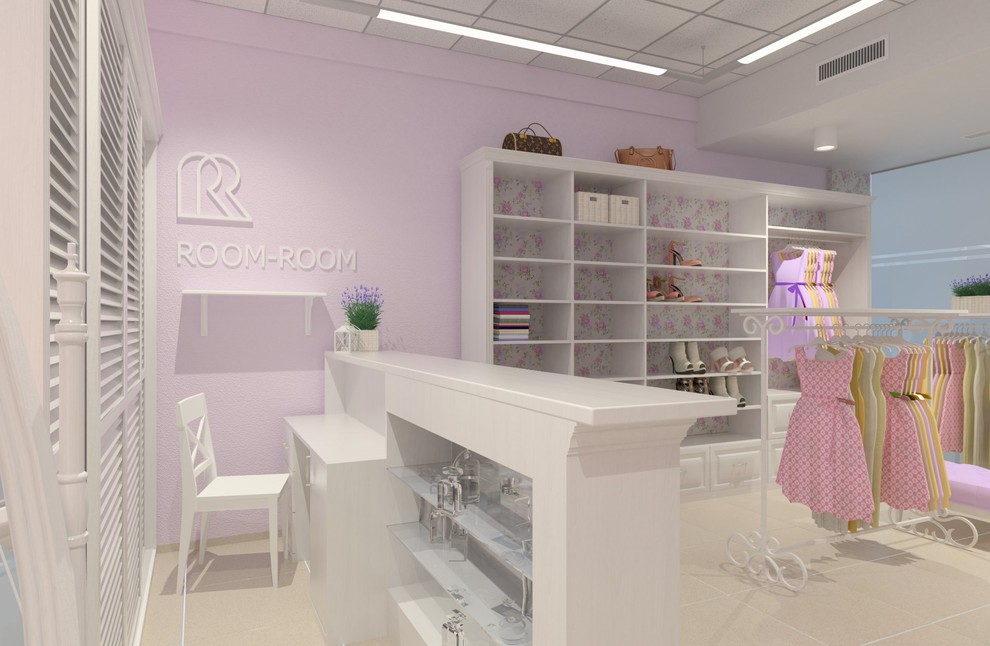 Интерьер шоурума женской одежды Room-Room, в ТЦ CITY HALL