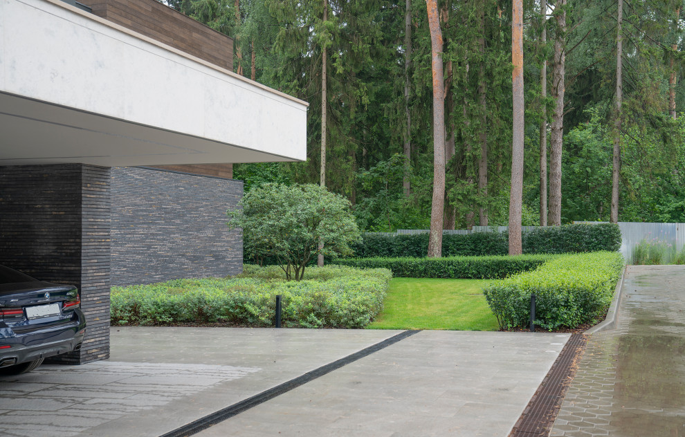 В гармонии с лесом. Модернистский сад. КП Новоуспенский 2020 г