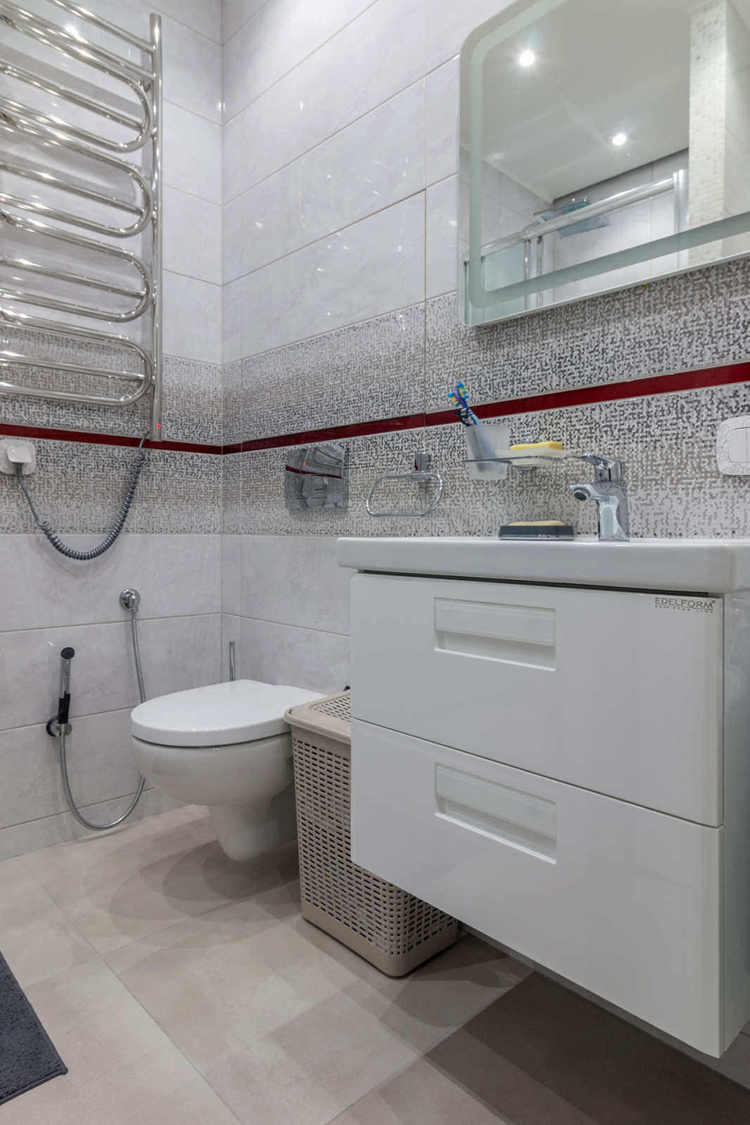 Дизайн четырехкомнатной квартиры в ЖК "Лучи".